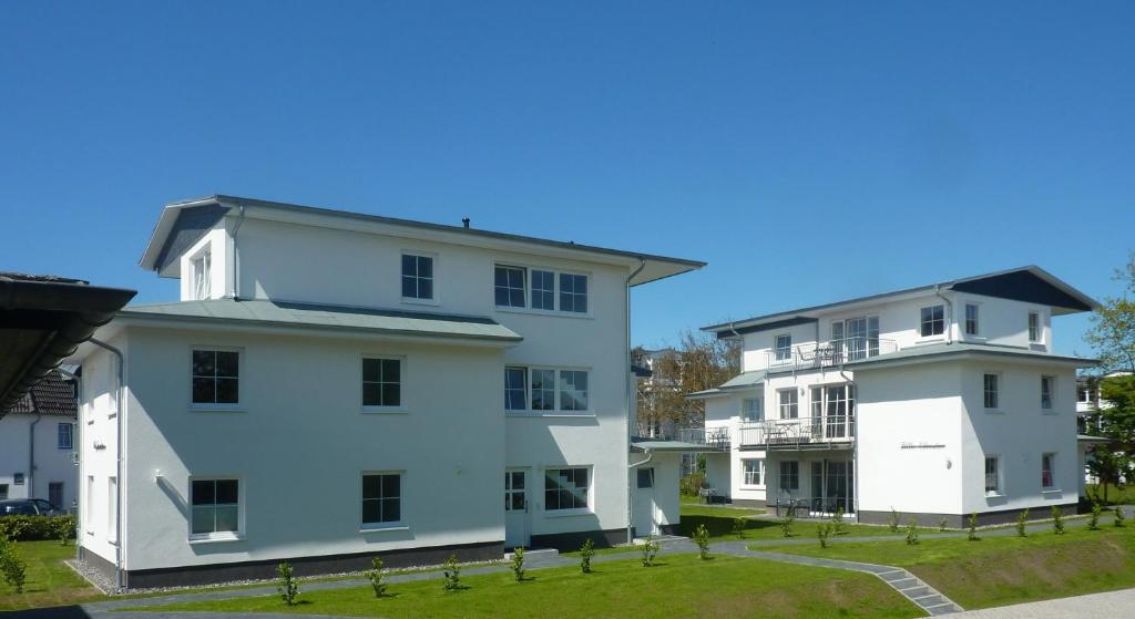 Strandhotel Villa Louisa & Appartementhaeuser Villa Josephine Und Villa Christine Juliusruh Eksteriør bilde